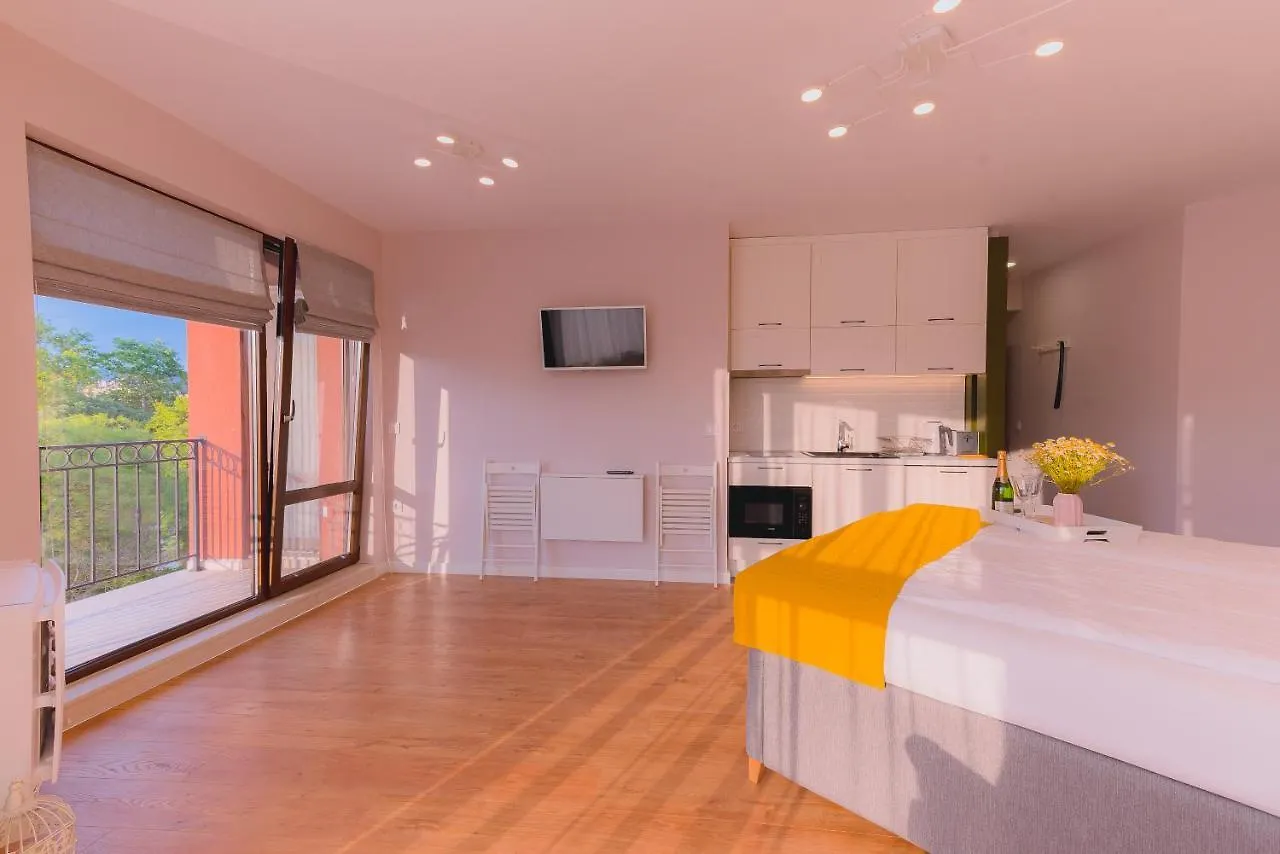 Apartment B&P Studios Varna